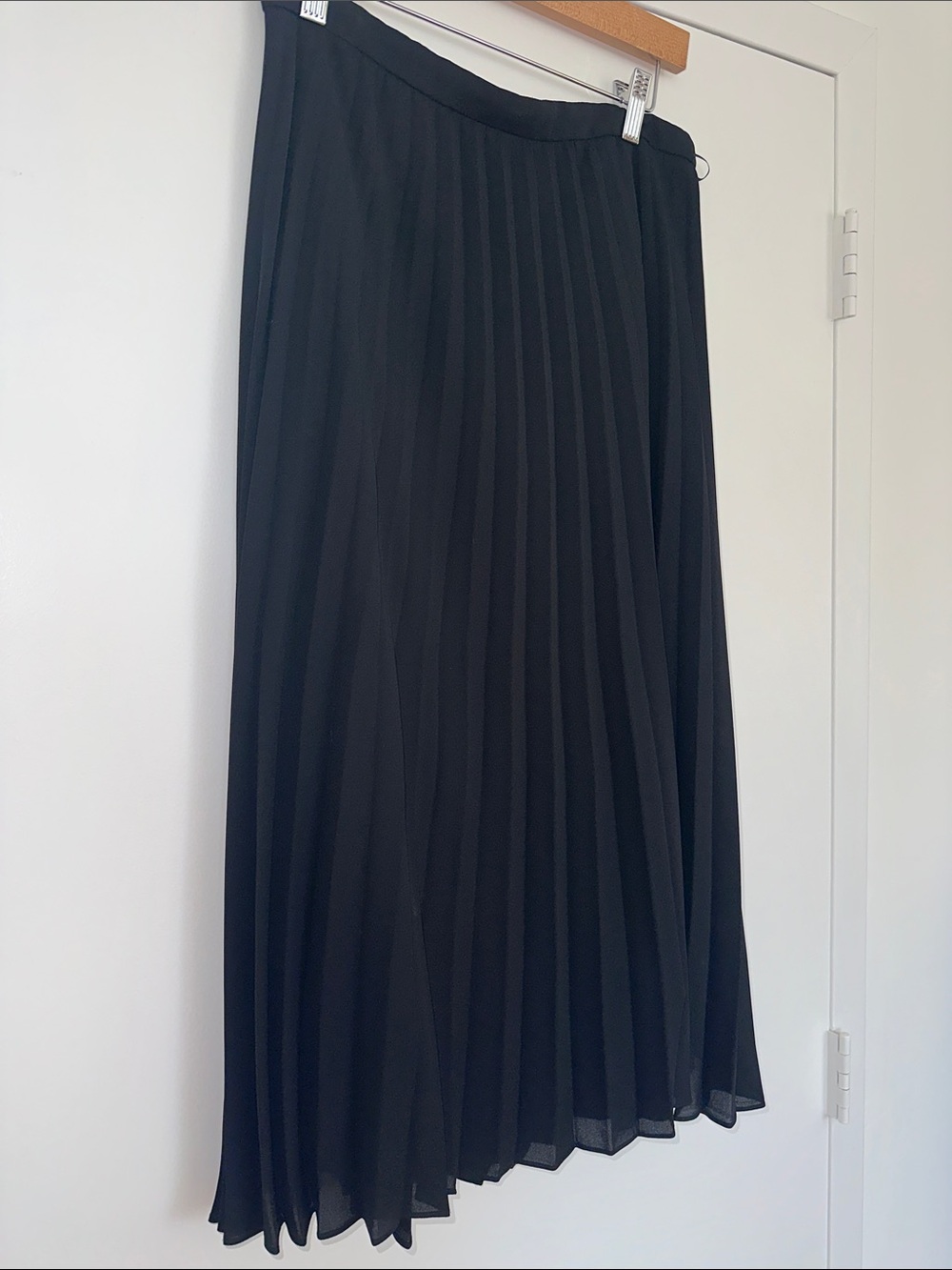 J.Crew Black Pleated Women's Chiffon Midi Skirt